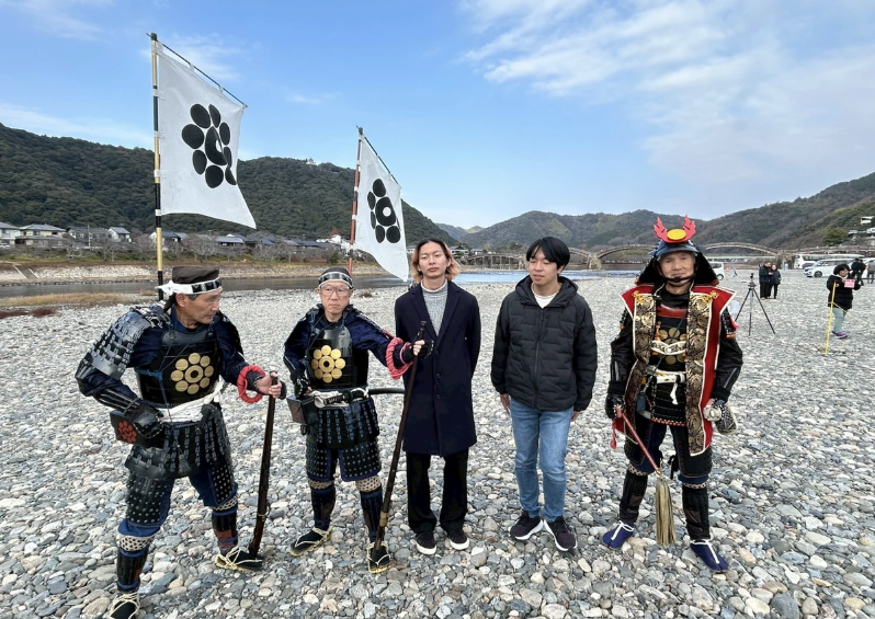 kintaikyo bridge samurai dress
