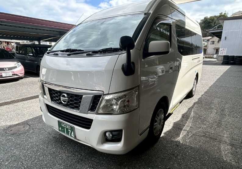kounai taxi van